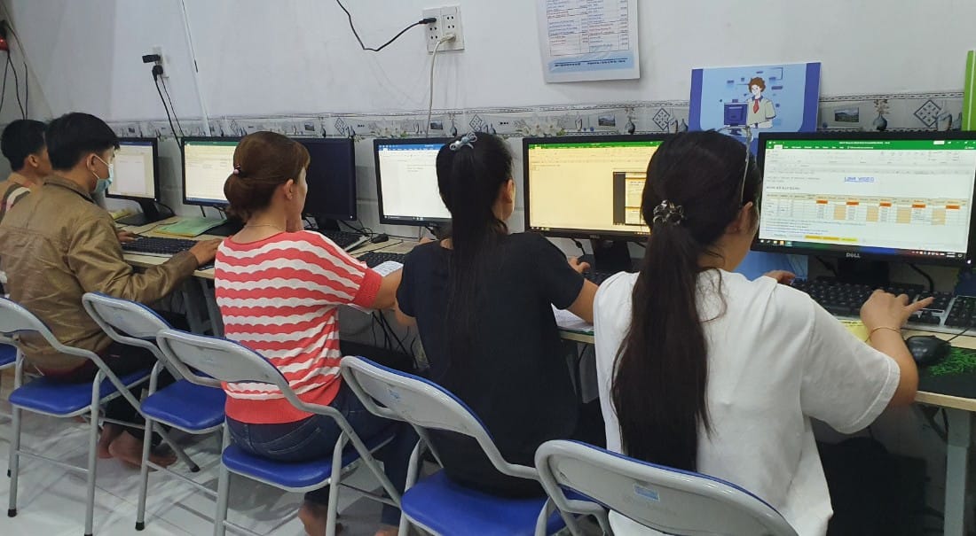 gia sư dạy kèm tin học